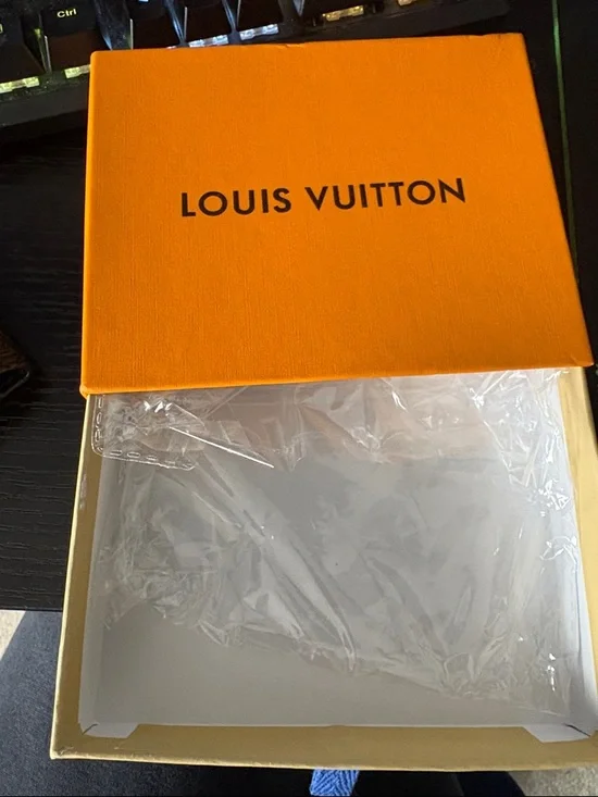 Louis Vuitton Black Monogram Wallet - Picture 6 of 10